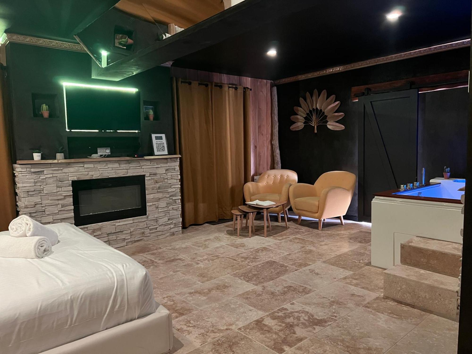 Le Lodge Des Charmes 5 Etoiles Leves Εξωτερικό φωτογραφία